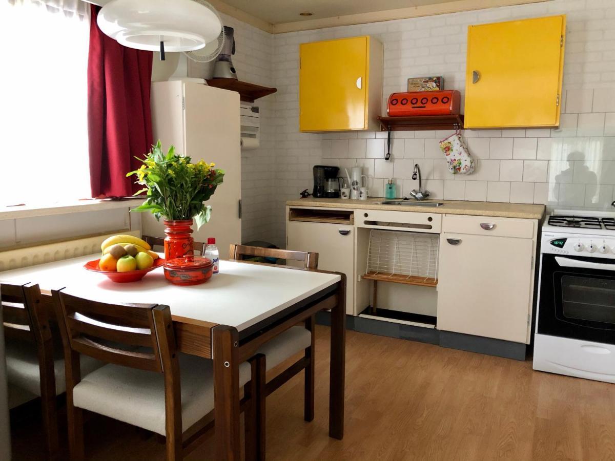 Retro Relax Resort Midden In Het Bos Op De Veluwe In Putten Eksteriør bilde