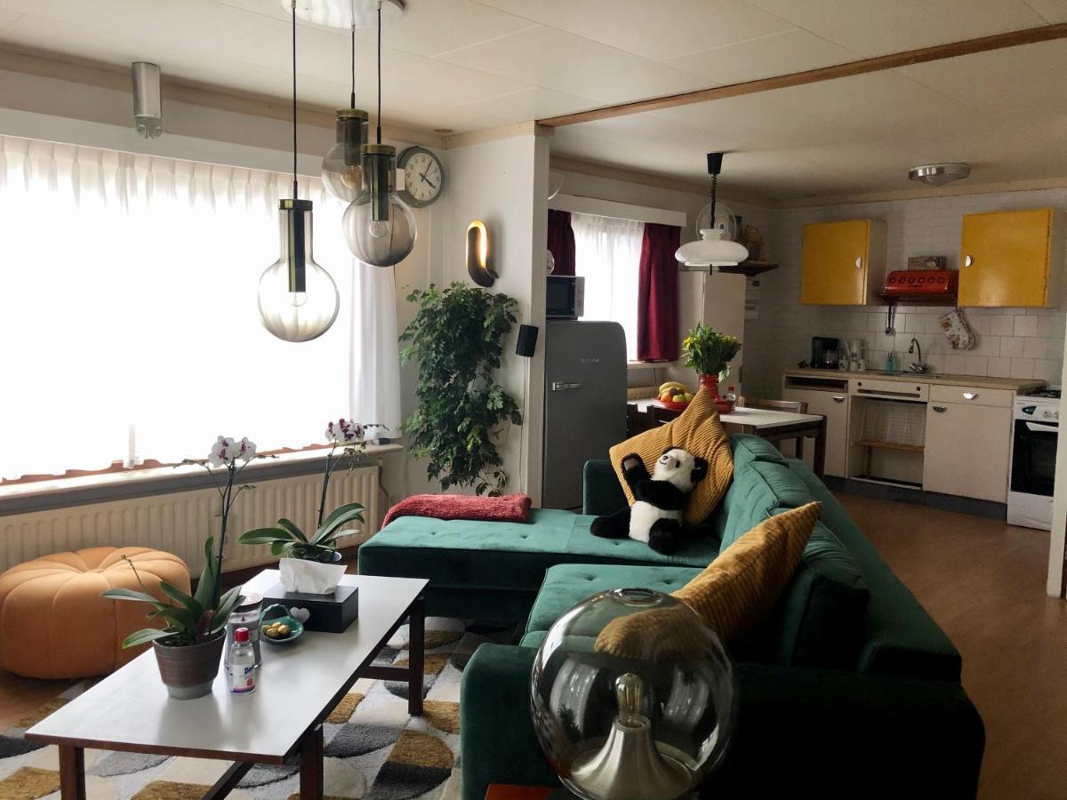 Retro Relax Resort Midden In Het Bos Op De Veluwe In Putten Eksteriør bilde