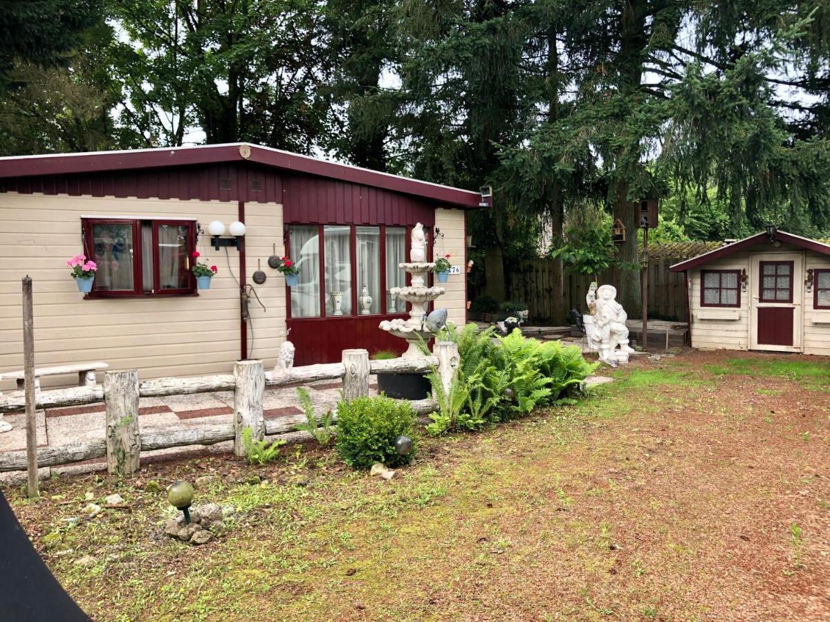 Retro Relax Resort Midden In Het Bos Op De Veluwe In Putten Eksteriør bilde